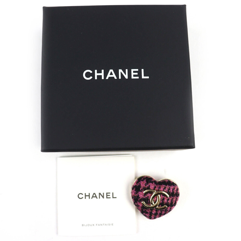 CHANEL Authentic Black Logo Brooch - Picture 2 of 6